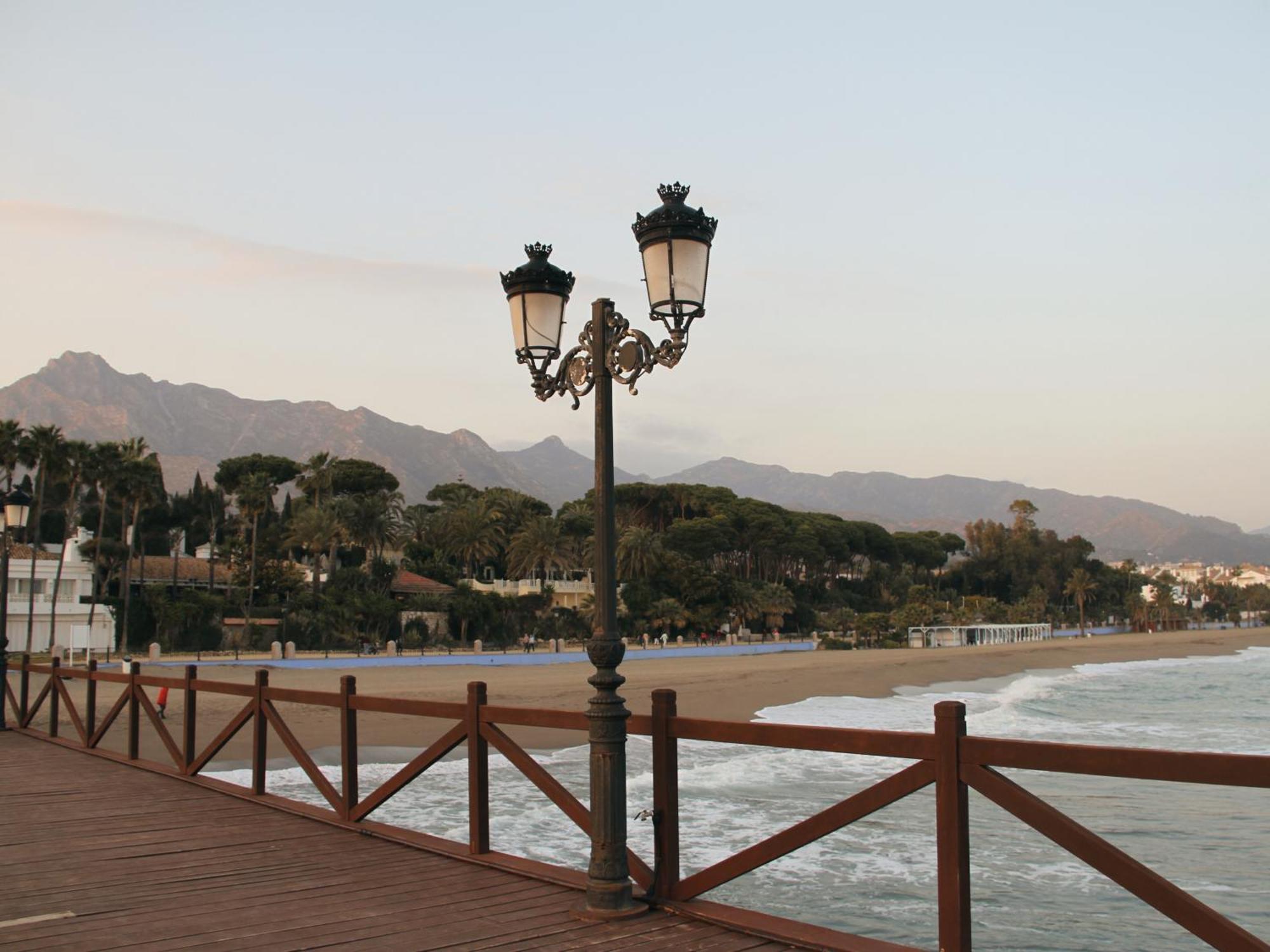 Vacation Marbella I Sea Views, 24-7 Security, Parking, Walk To Everything In Luxurious Puerto Banus المظهر الخارجي الصورة