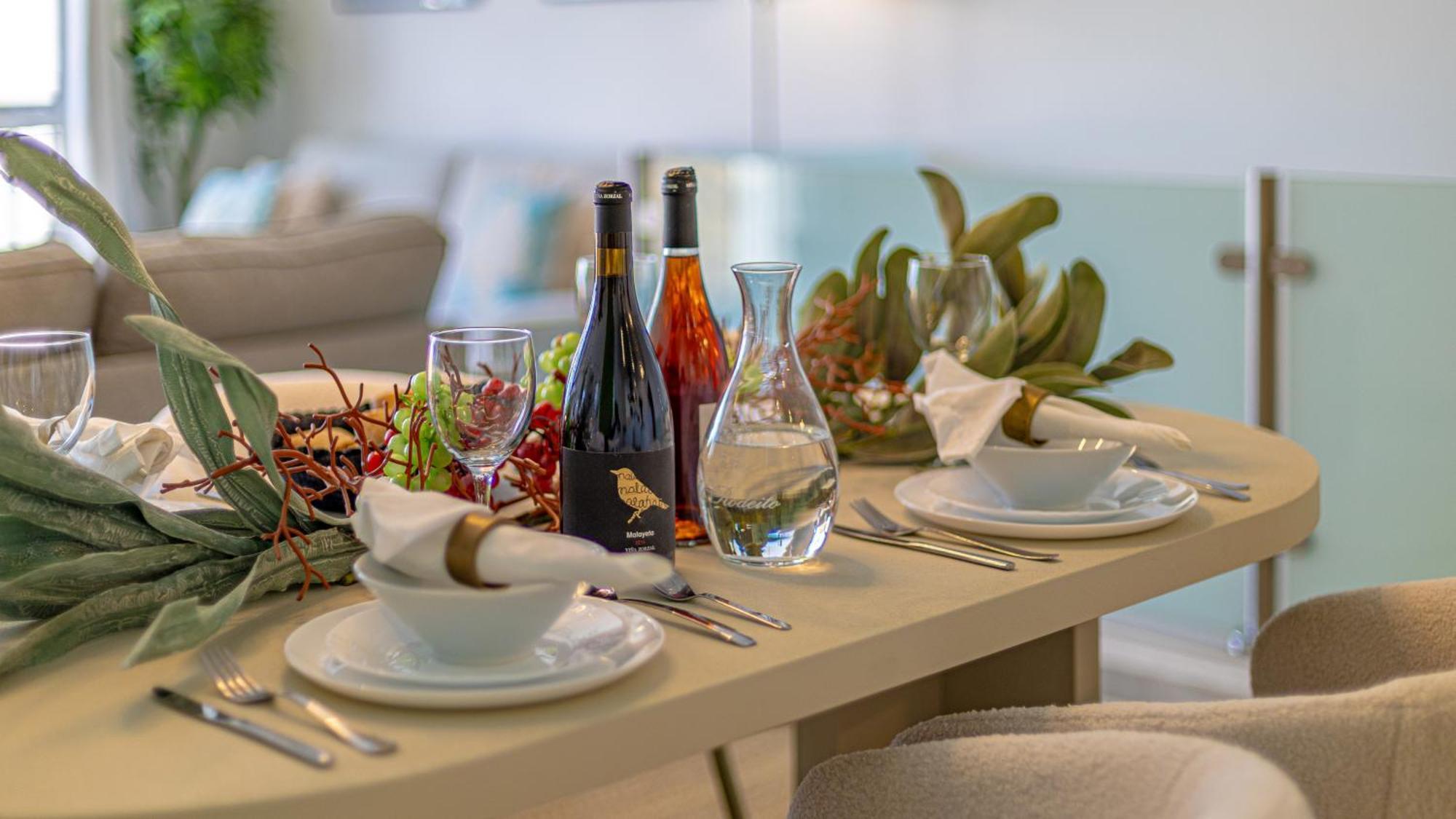 Vacation Marbella I Sea Views, 24-7 Security, Parking, Walk To Everything In Luxurious Puerto Banus المظهر الخارجي الصورة